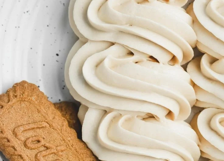 Delicious cookie butter frosting on freshly baked cupcakes