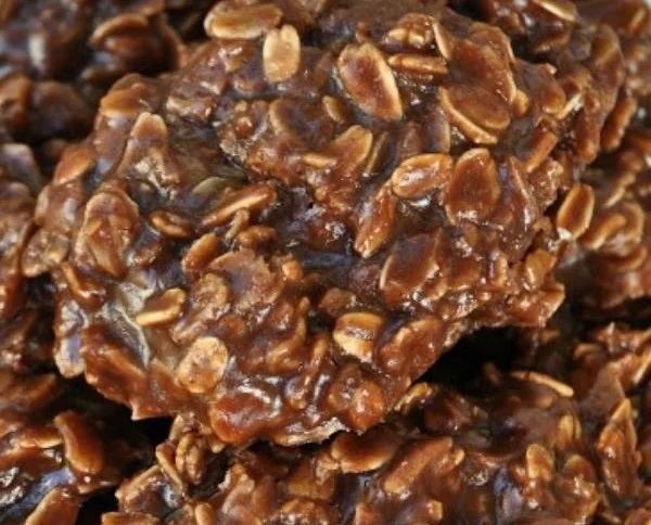 No-bake chocolate cookies ready in 10 minutes